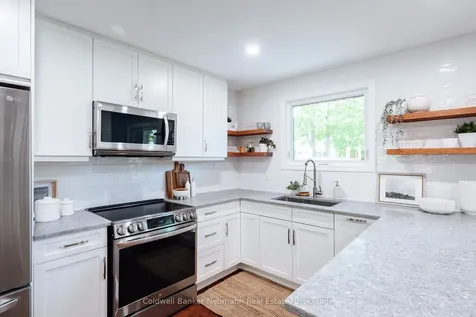 16 Suzanna Drive Guelph ON N1K 1K4