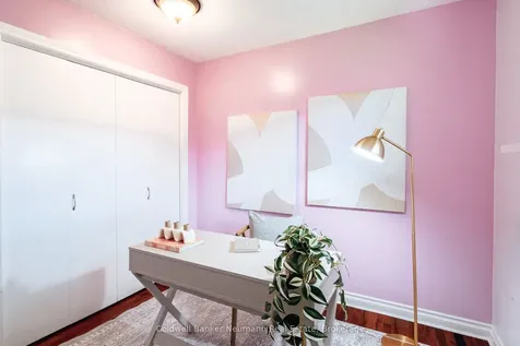 16 Suzanna Drive Guelph ON N1K 1K4