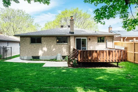 16 Suzanna Drive Guelph ON N1K 1K4