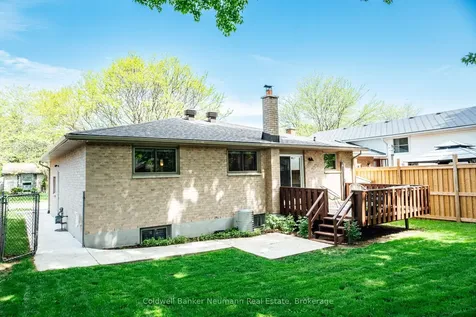 16 Suzanna Drive Guelph ON N1K 1K4