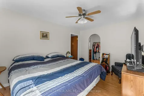 192 Central Avenue Fort Erie ON L2A 3S7
