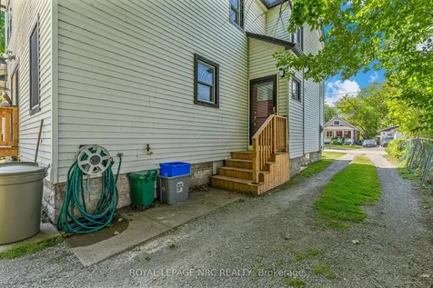 192 Central Avenue Fort Erie ON L2A 3S7