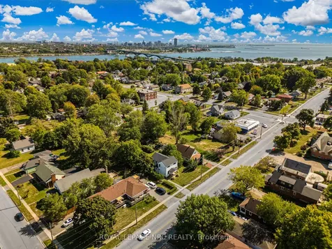 192 Central Avenue Fort Erie ON L2A 3S7