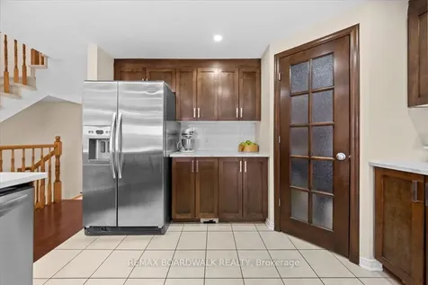 510 Pepperville Crescent Kanata ON K2M 0E5