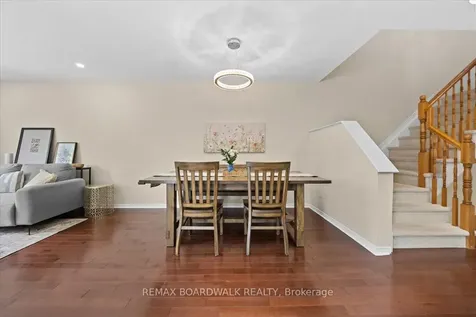 510 Pepperville Crescent Kanata ON K2M 0E5