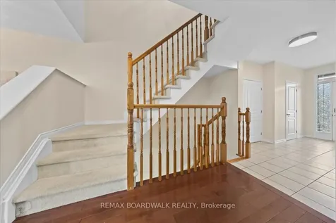 510 Pepperville Crescent Kanata ON K2M 0E5