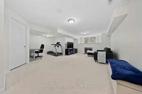 510 Pepperville Crescent Kanata ON K2M 0E5