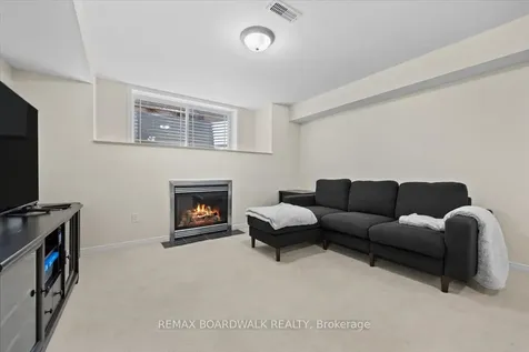 510 Pepperville Crescent Kanata ON K2M 0E5