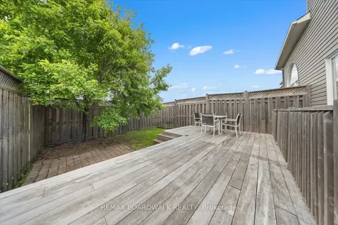 510 Pepperville Crescent Kanata ON K2M 0E5