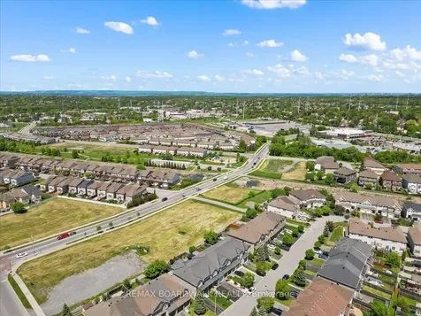 510 Pepperville Crescent Kanata ON K2M 0E5
