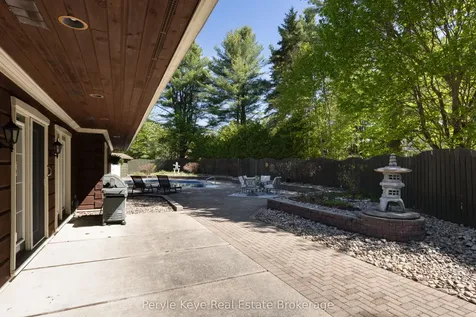 1 Kevin Crescent Bracebridge ON P1L 1A7