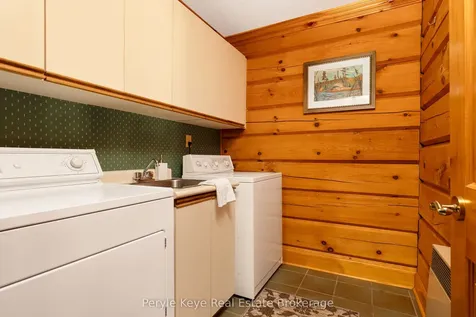 1 Kevin Crescent Bracebridge ON P1L 1A7