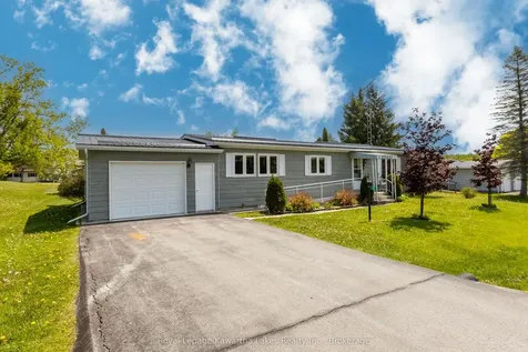 9 Vista Drive Kawartha Lakes ON K9V 0H7
