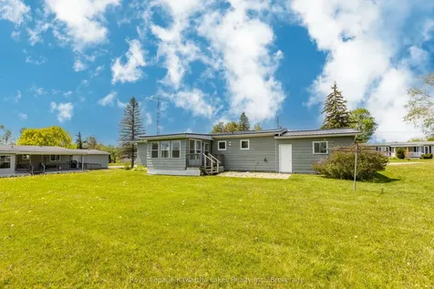 9 Vista Drive Kawartha Lakes ON K9V 0H7
