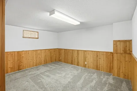 17 Sullivan Drive St. Catharines ON L2N 1K3