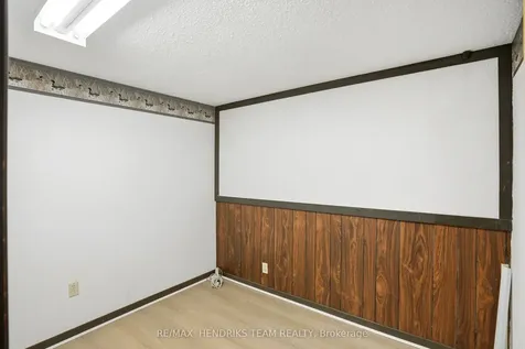17 Sullivan Drive St. Catharines ON L2N 1K3