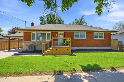 17 Sullivan Drive St. Catharines ON L2N 1K3