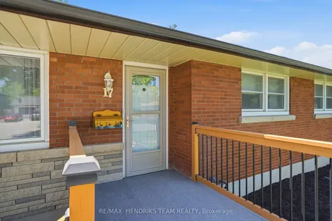 17 Sullivan Drive St. Catharines ON L2N 1K3