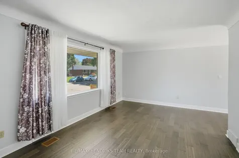 17 Sullivan Drive St. Catharines ON L2N 1K3