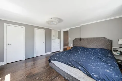 142 West Street Quinte West ON K8V 2M5