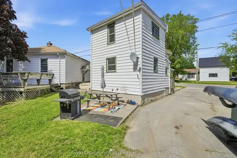 142 West Street Quinte West ON K8V 2M5