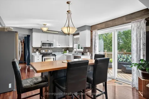 1726 Ravenwood Drive Peterborough ON K9K 2P6
