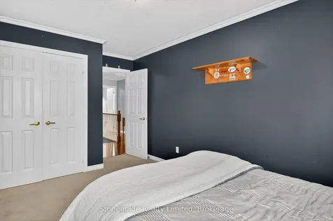 1726 Ravenwood Drive Peterborough ON K9K 2P6