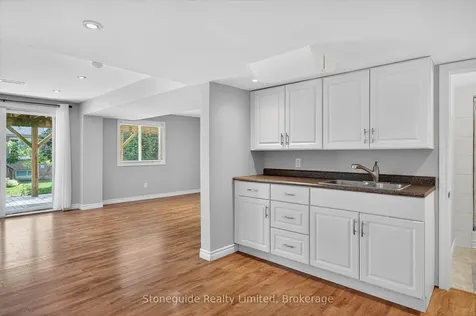 1726 Ravenwood Drive Peterborough ON K9K 2P6