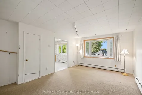 970 First Street S Gravenhurst ON P1P 1K3