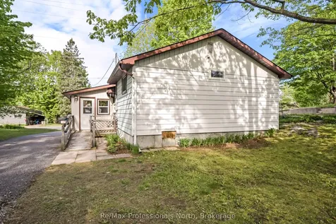 970 First Street S Gravenhurst ON P1P 1K3