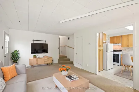970 First Street S Gravenhurst ON P1P 1K3