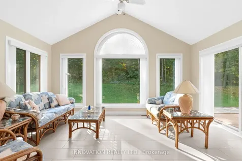 1410 Sherruby Way Kanata ON K2W 1B1