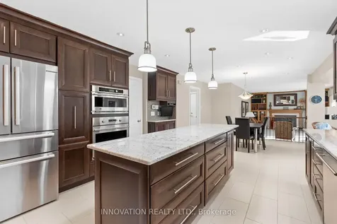 1410 Sherruby Way Kanata ON K2W 1B1