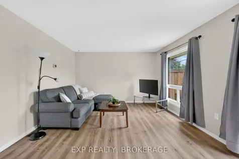 931 Oakview Avenue Kingston ON K7M 6V4