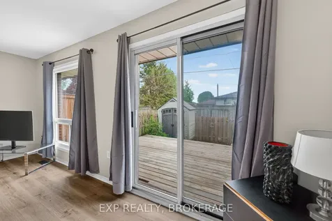 931 Oakview Avenue Kingston ON K7M 6V4