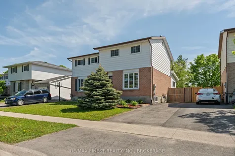 1066 Pinewood Place Kingston ON K7P 1L1