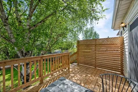 1066 Pinewood Place Kingston ON K7P 1L1