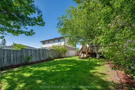 1066 Pinewood Place Kingston ON K7P 1L1