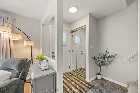 1066 Pinewood Place Kingston ON K7P 1L1