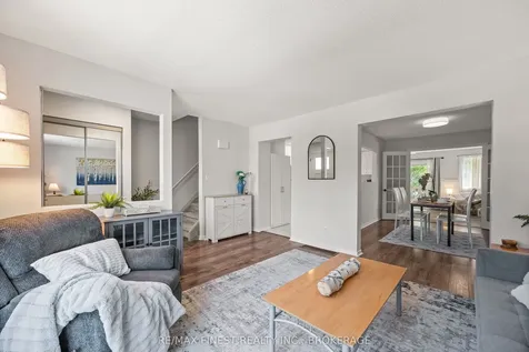 1066 Pinewood Place Kingston ON K7P 1L1