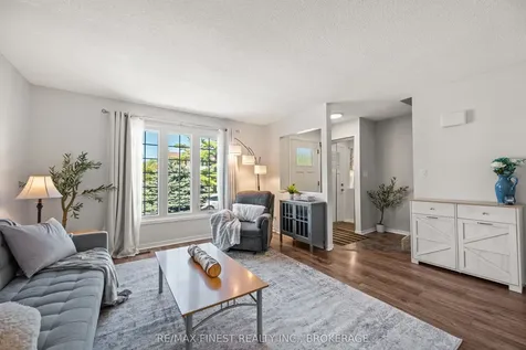 1066 Pinewood Place Kingston ON K7P 1L1