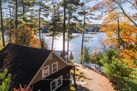 1028 Oak Street Muskoka Lakes ON P0B 1J0