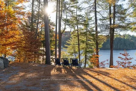 1028 Oak Street Muskoka Lakes ON P0B 1J0
