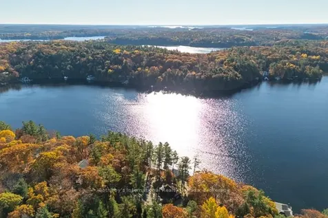 1028 Oak Street Muskoka Lakes ON P0B 1J0