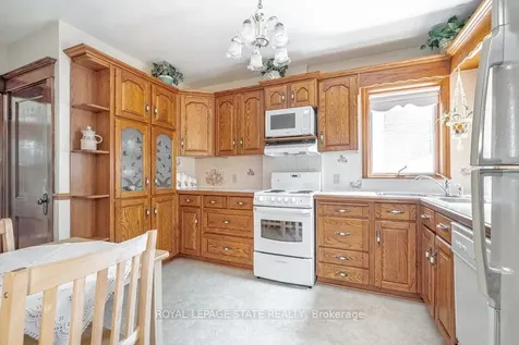 73 Barclay Street Hamilton ON L8S 1P3