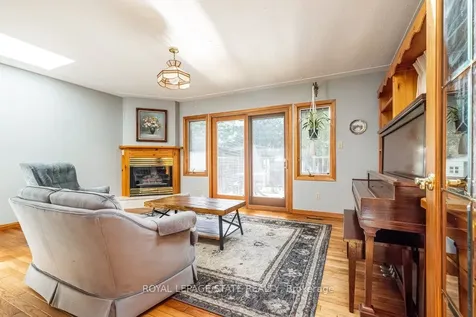73 Barclay Street Hamilton ON L8S 1P3
