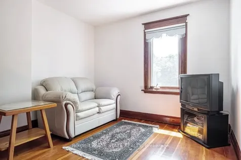 73 Barclay Street Hamilton ON L8S 1P3