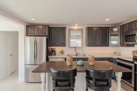 1021 Lakeshore Boulevard N South Bruce Peninsula ON N0H 2G0