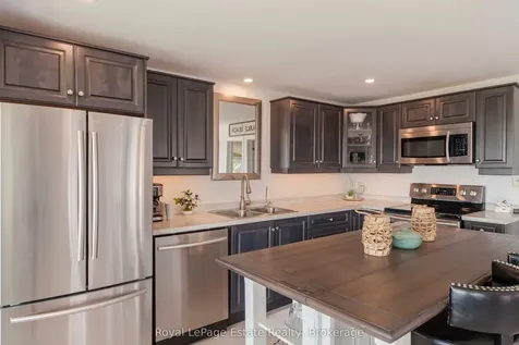 1021 Lakeshore Boulevard N South Bruce Peninsula ON N0H 2G0