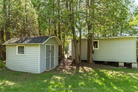 1021 Lakeshore Boulevard N South Bruce Peninsula ON N0H 2G0